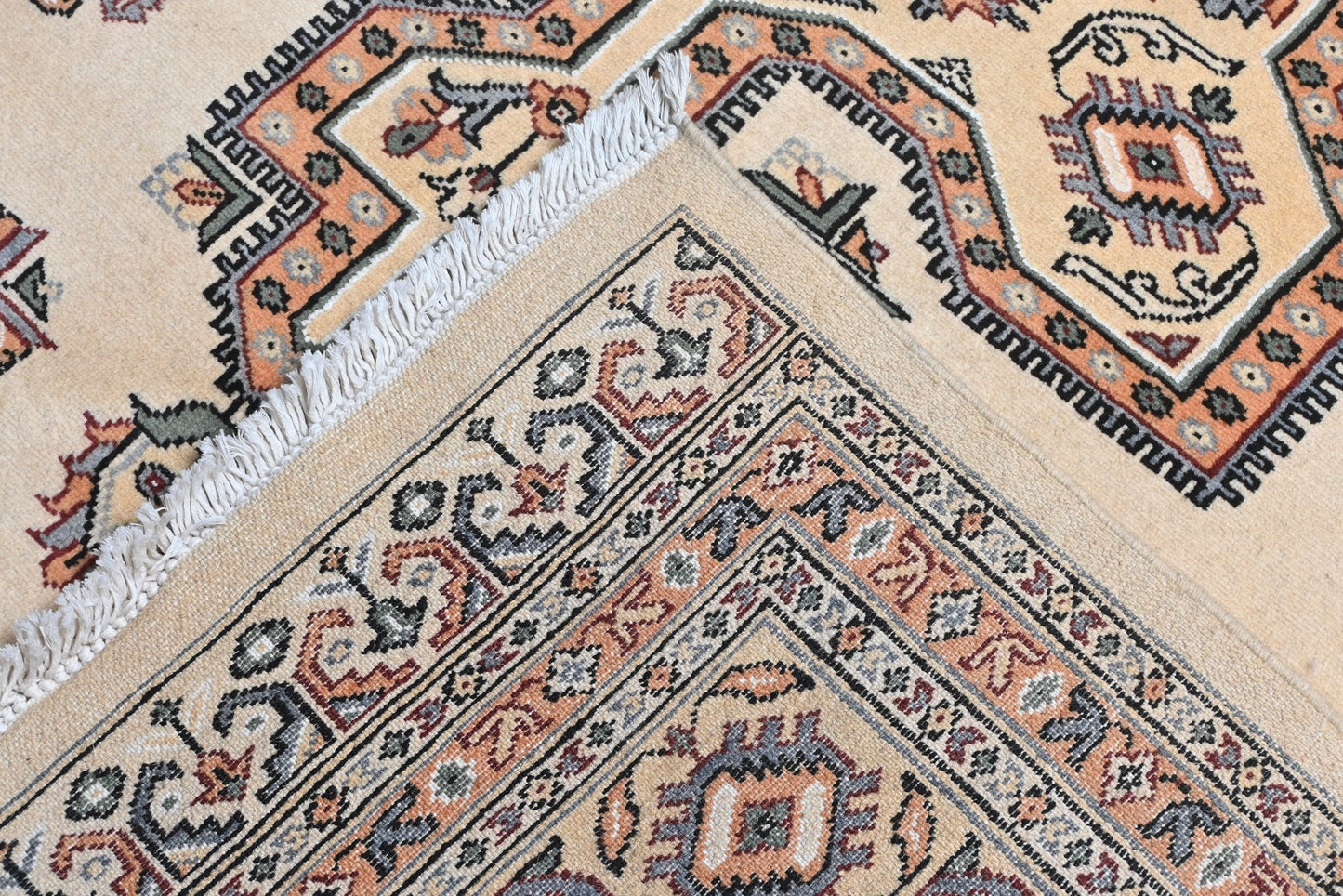 Jaldar Rug - 268 x 186cm