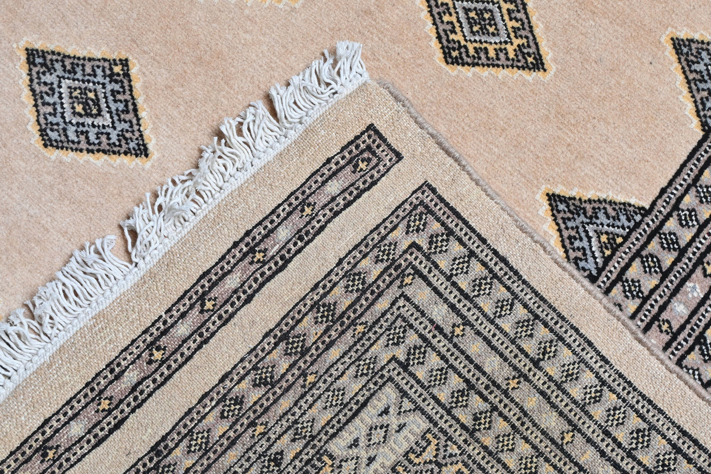 Jaldar Rug (Silk touch) - 245 x 167cm