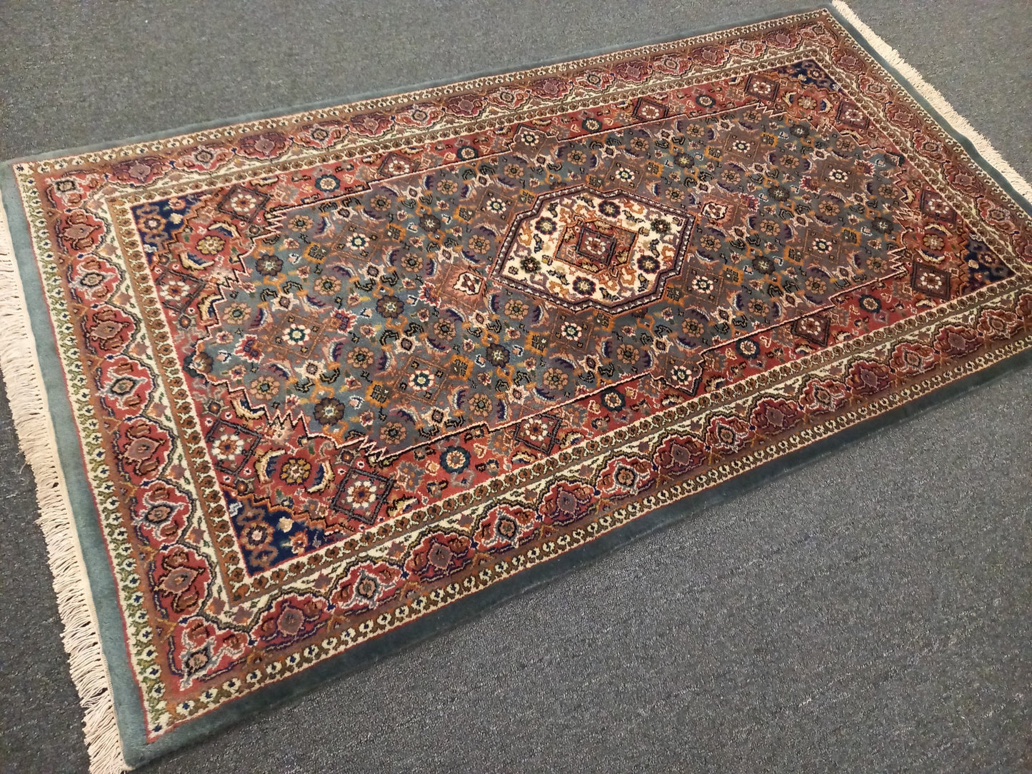 Fine Bidjar  Rug - 162 x 92cm