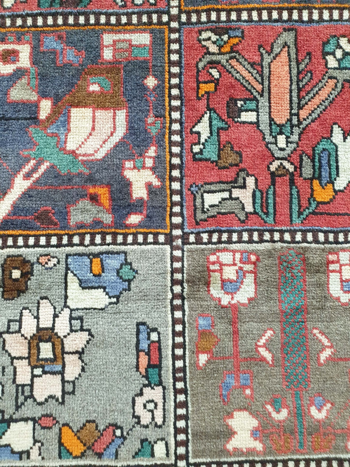 Vintage Bakhtiari Rug 280 x 200cm