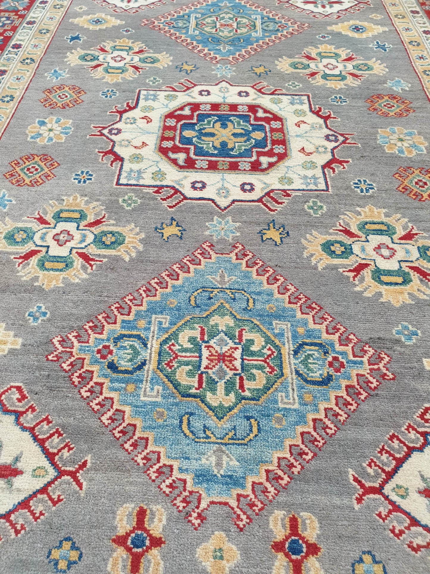 Kazak Rug - 241 x 171cm