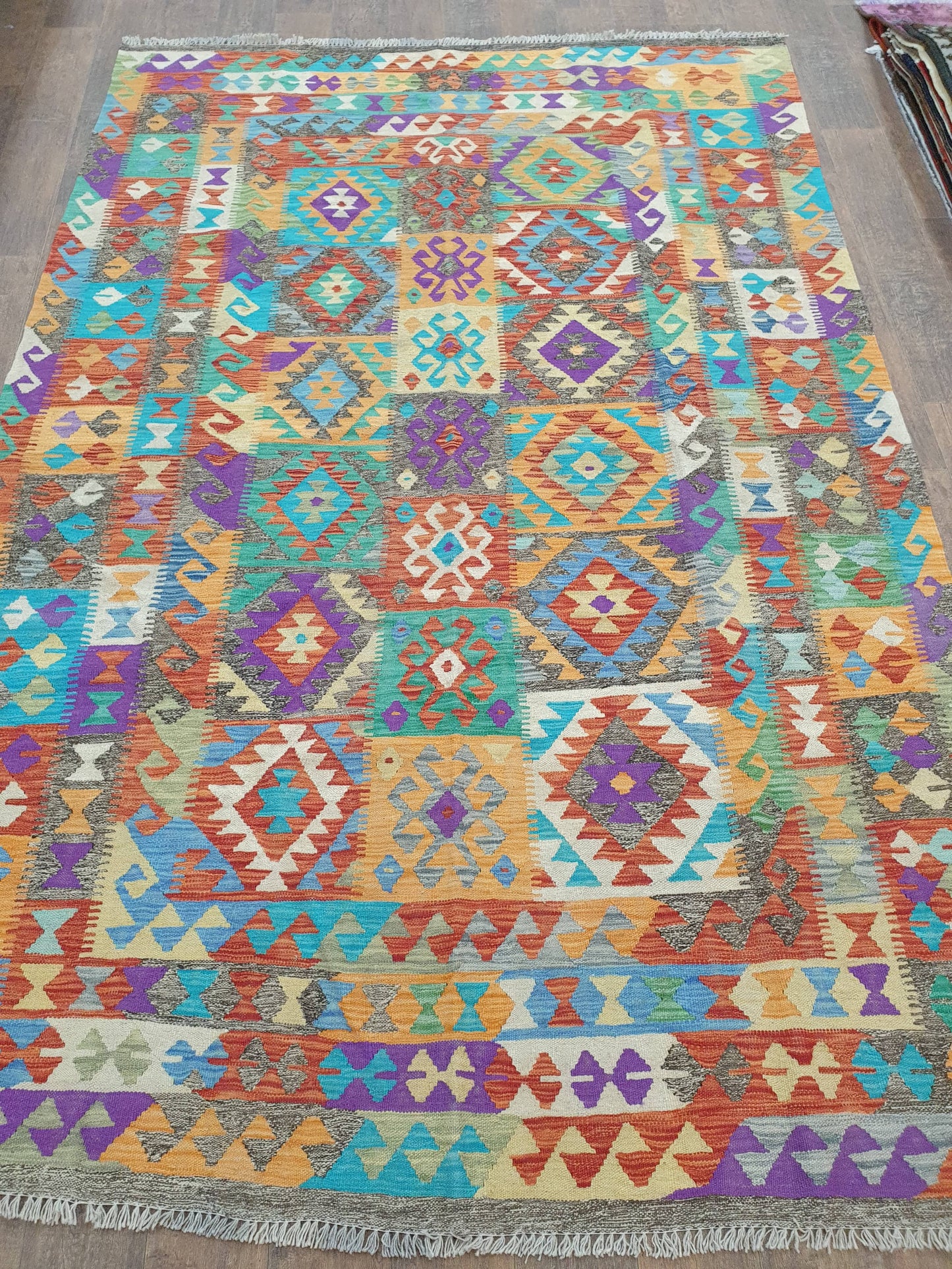 Chobi Kilim 295 x 196cm