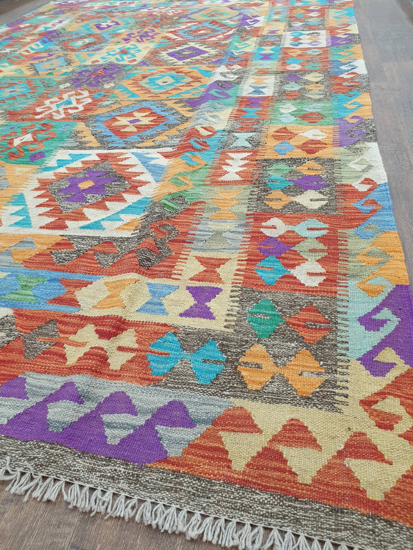 Chobi Kilim 295 x 196cm