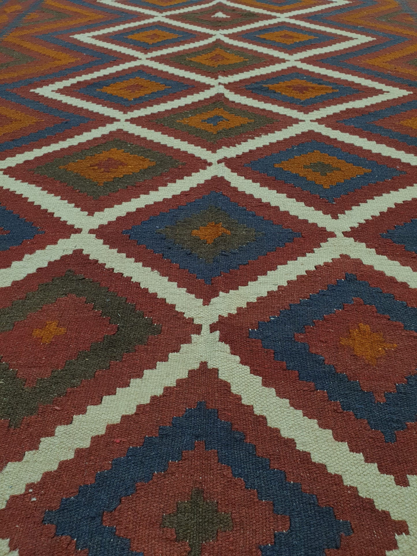 Mamina Kilim 239 x 169cm