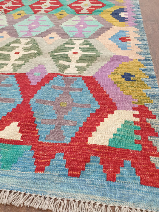 Chobi Kilim 236 x 184cm