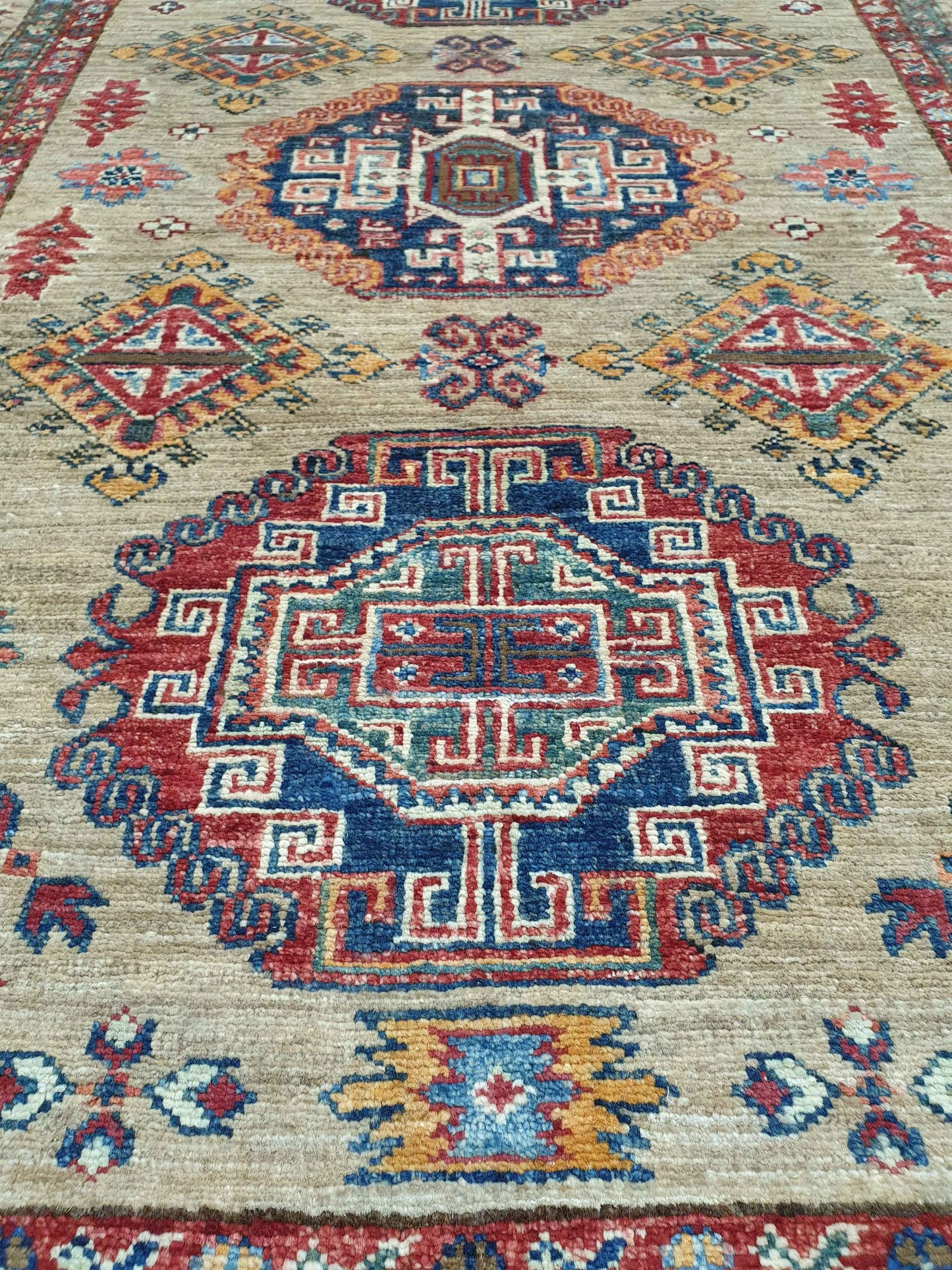 Super Kazak Rug - 179 x 123cm