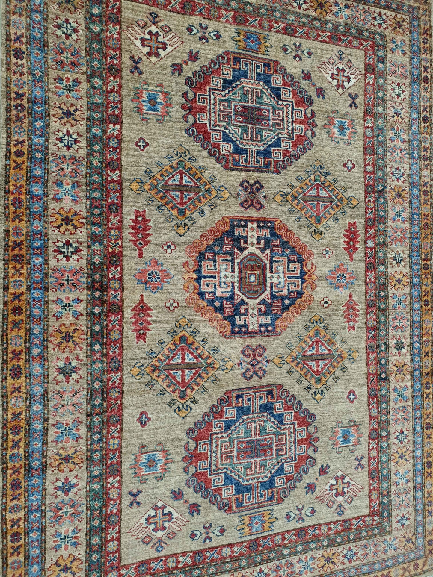 Super Kazak Rug - 179 x 123cm