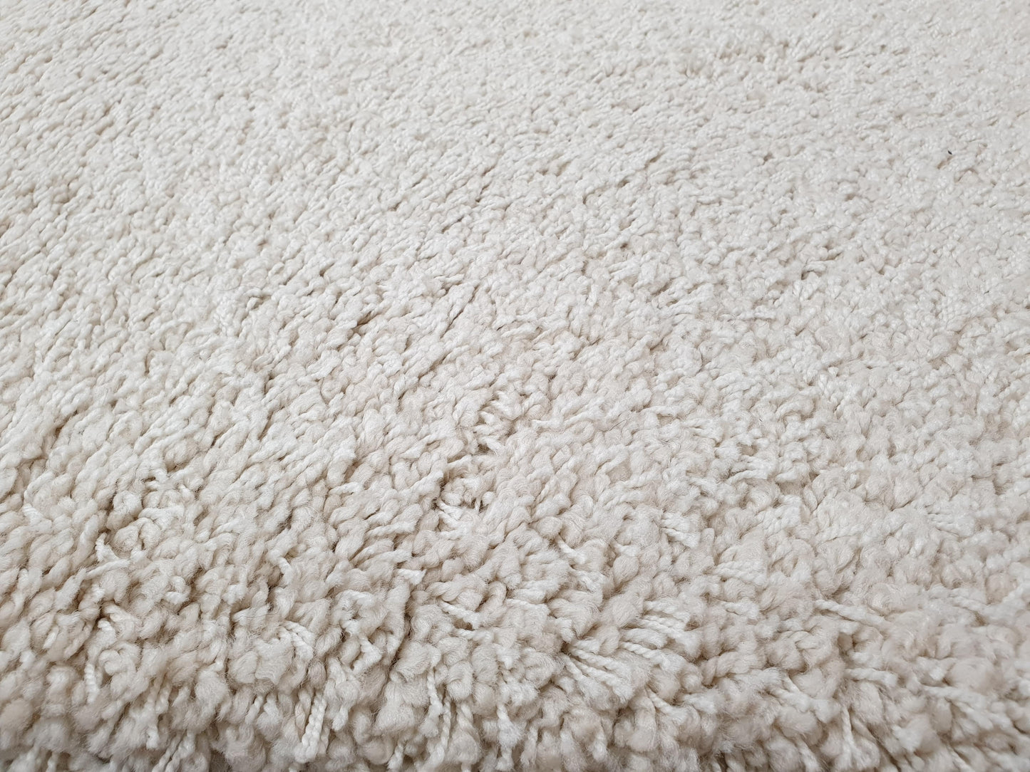 Shaggy Deluxe Rug 170 x 120cm