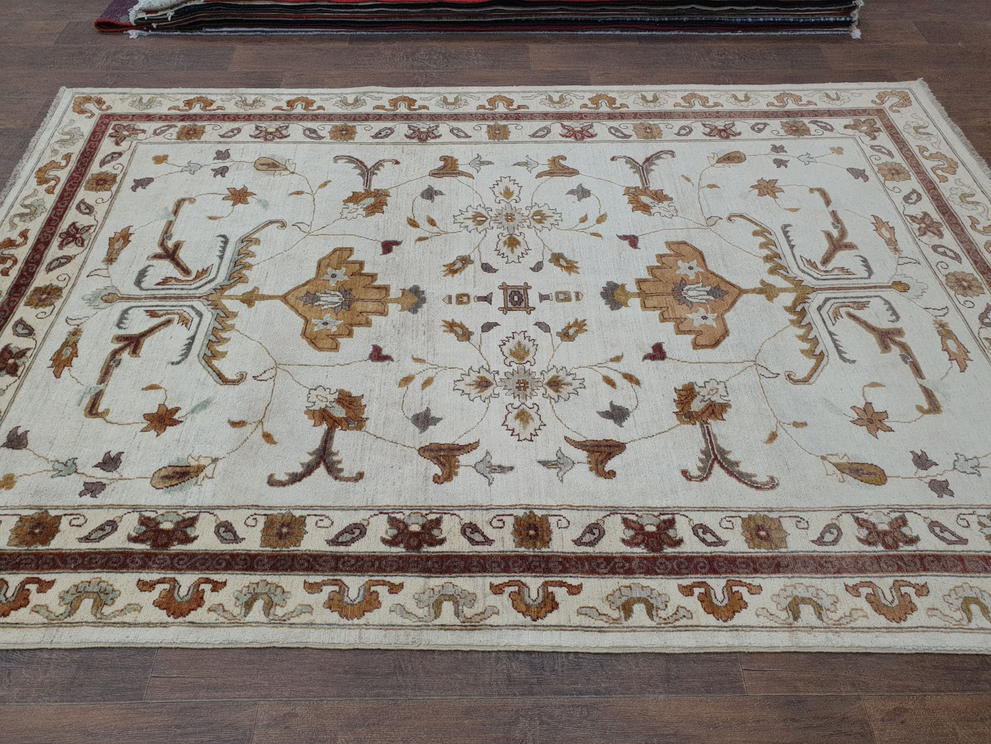 Chobi Rug 272 x 179cm