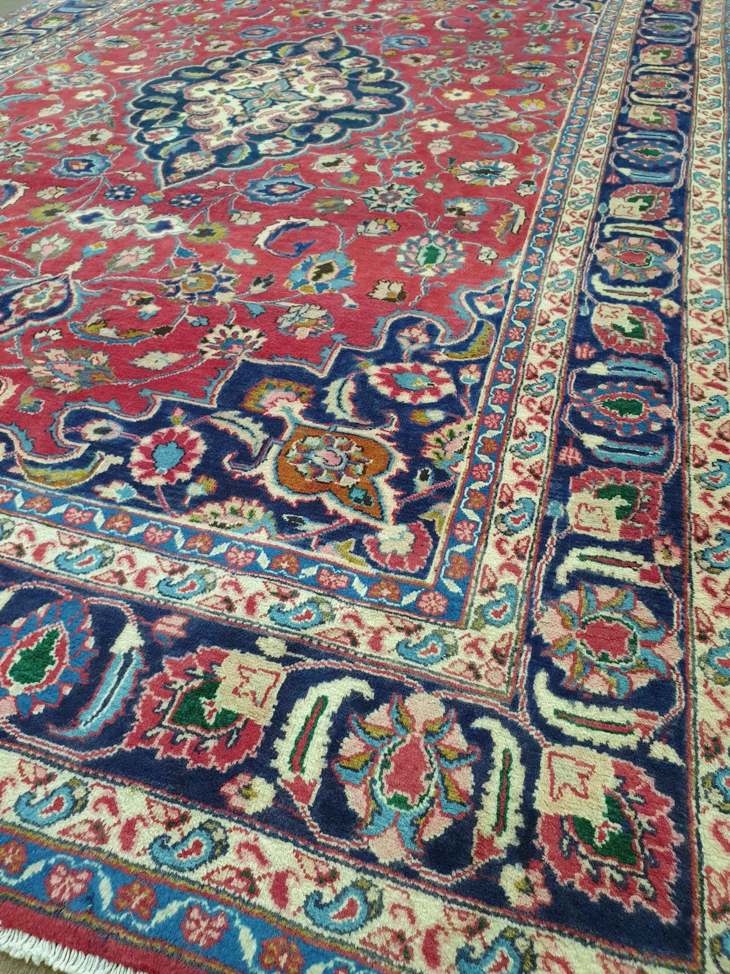 Vintage Tabriz Rug - 290 x 186cm