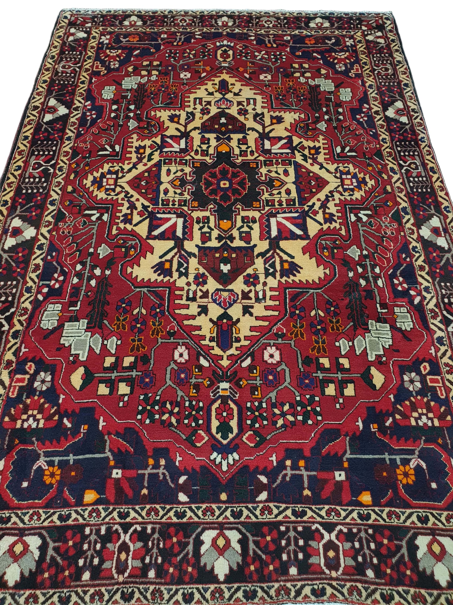 Bakhtiari Rug 315 x 205cm