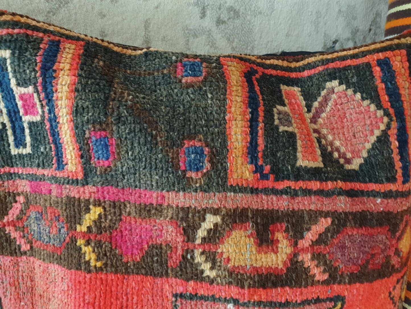 Rug Cushion Cover - Approx 45 x 45cm - Black
