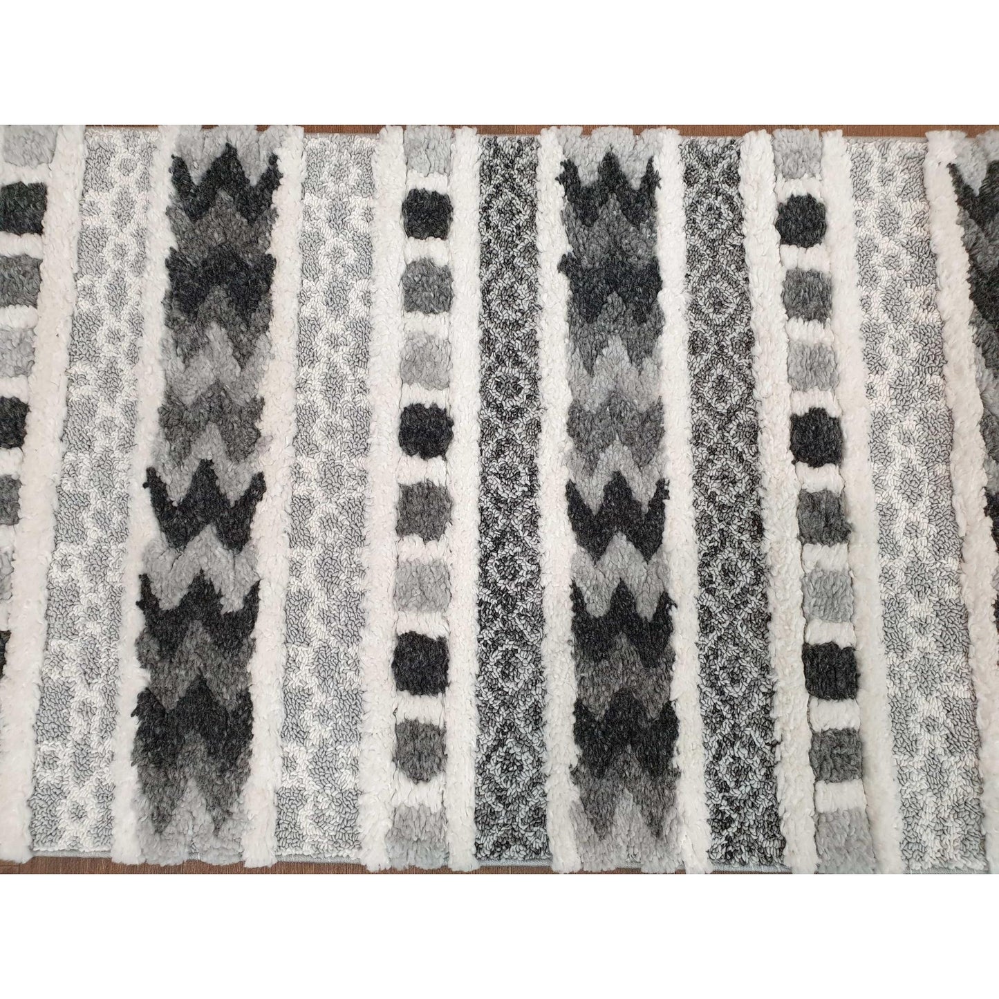 Kaza designer rug 150 x 80cm