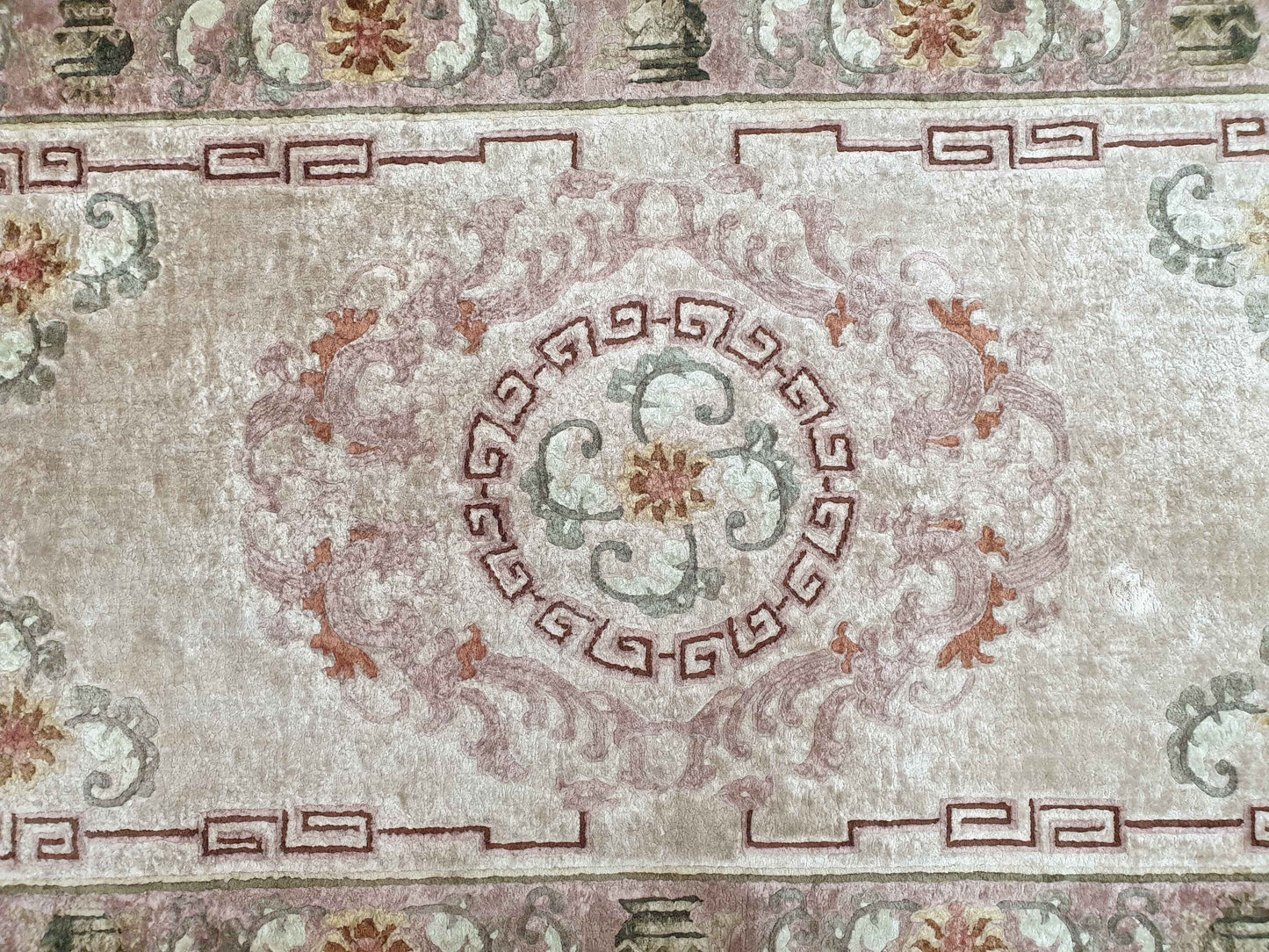 Rare Vintage Chinese Silk Hand Knotted Rug 152 x 90cm