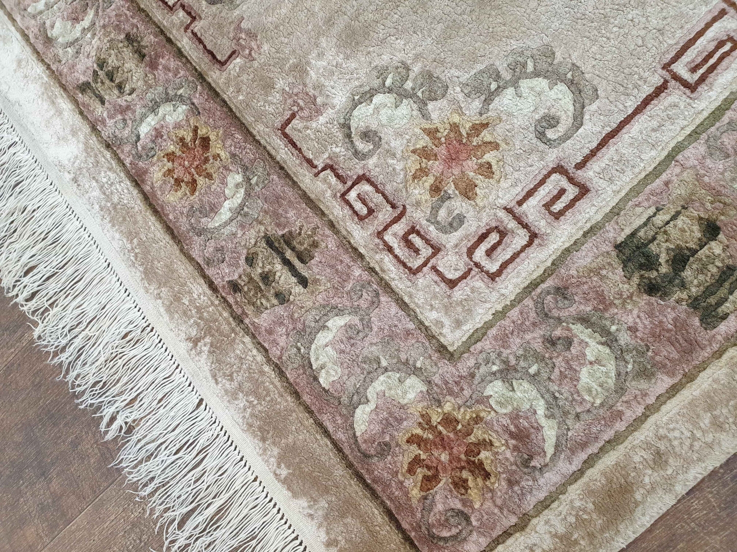 Rare Vintage Chinese Silk Hand Knotted Rug 152 x 90cm