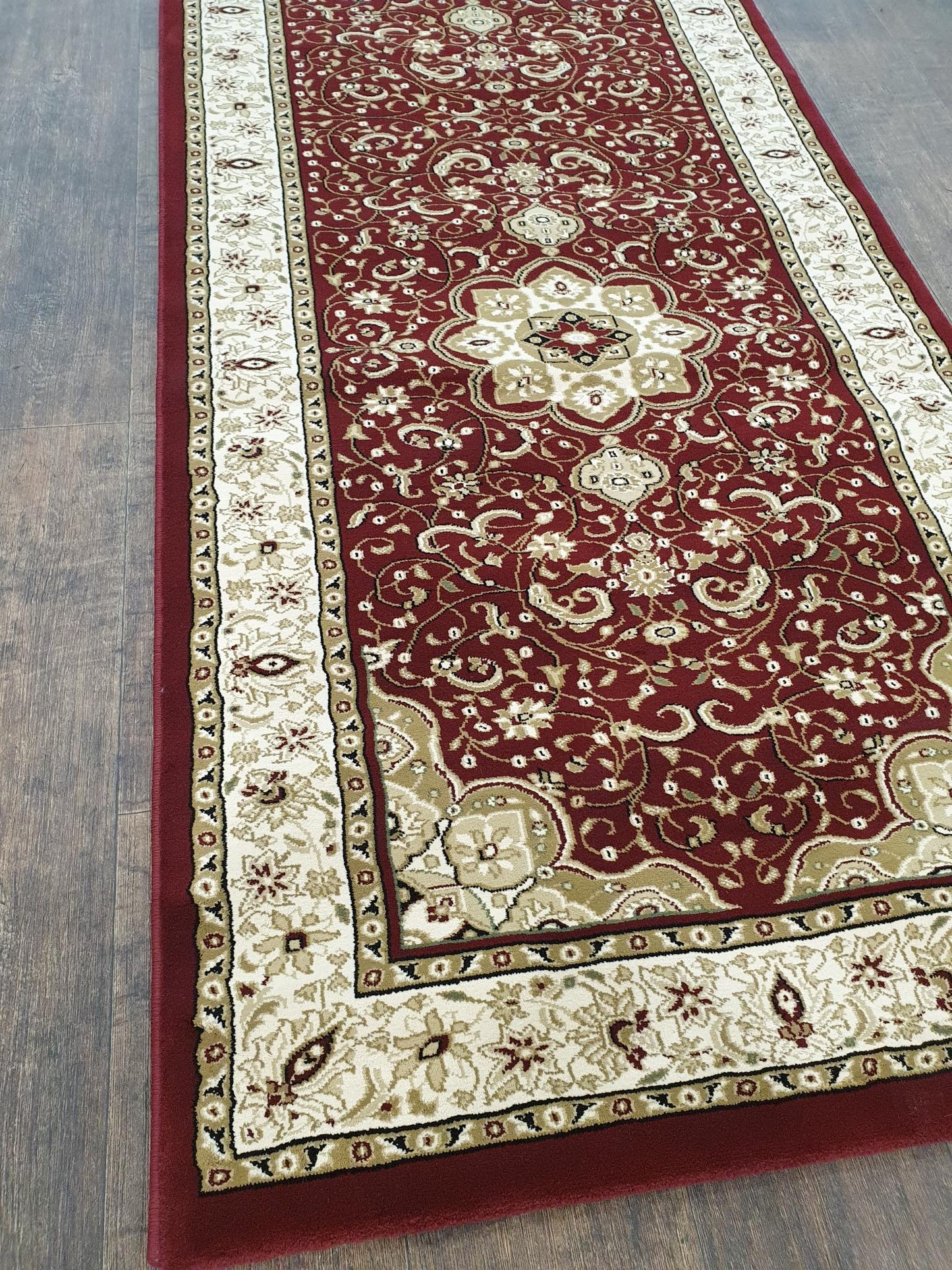 Isfahan traditional design runner rug 300 x 80cm