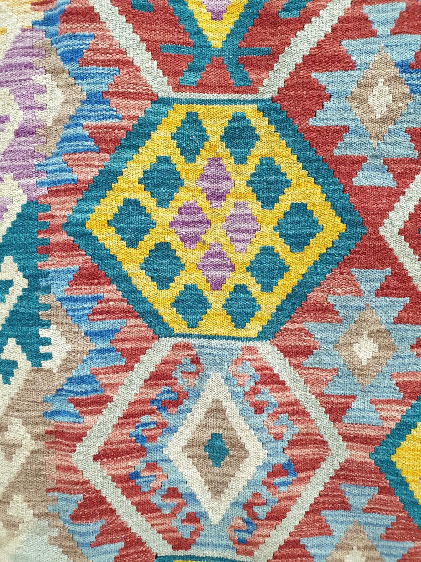 Chobi Kilim 310 x 202cm