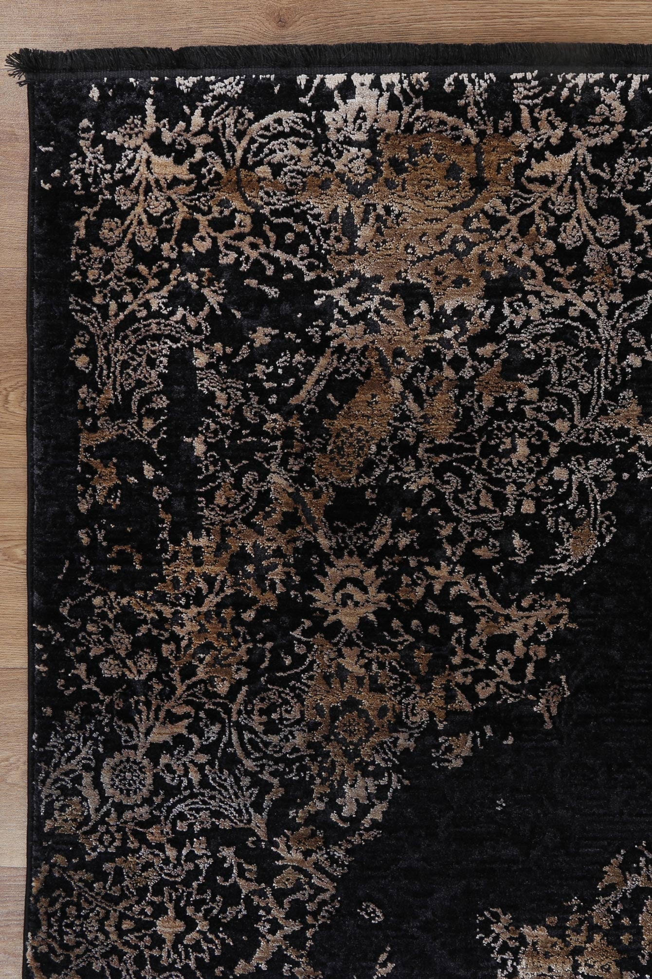 Brooklyn 400 Gold Medallion Rug