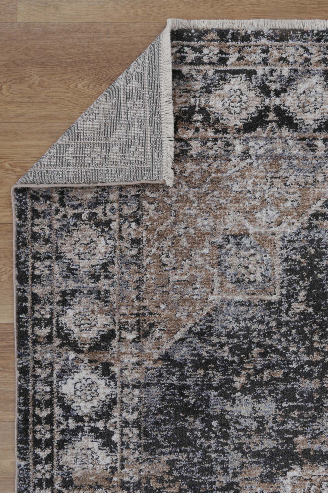 Baltimore Lakeland Vintage Inspired Rug