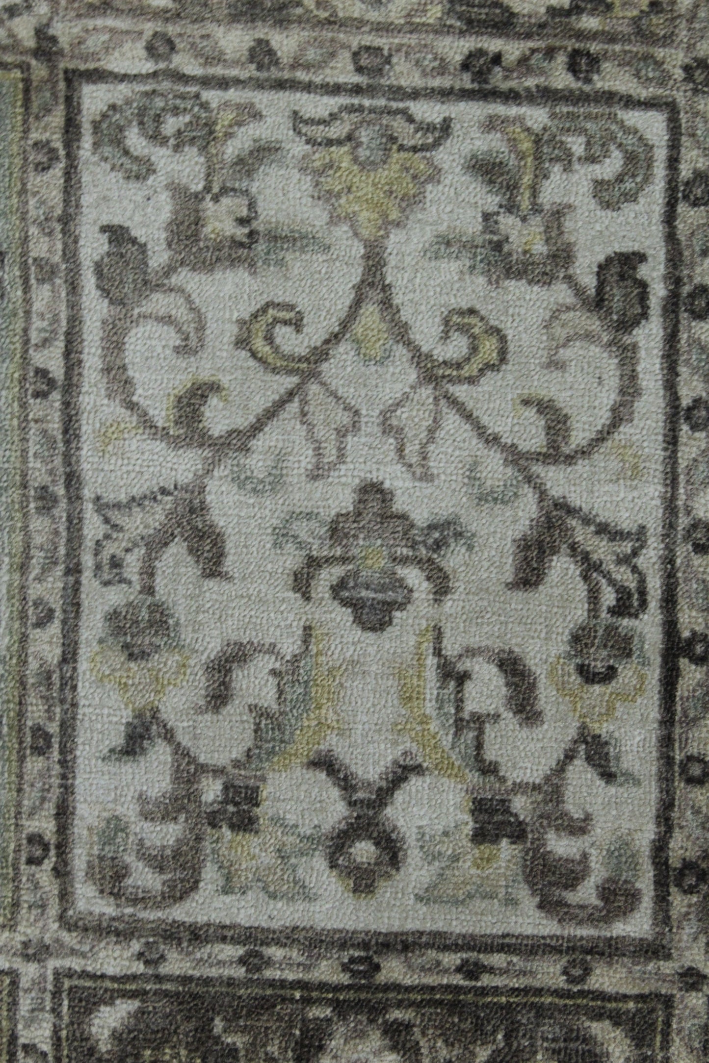 Bakhtiari Rug - 246 x 170cm