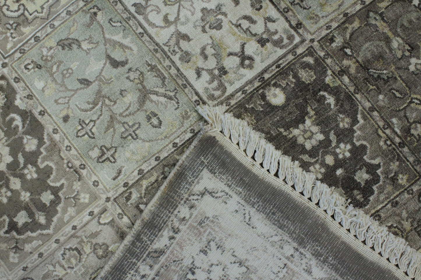 Bakhtiari Rug - 246 x 170cm