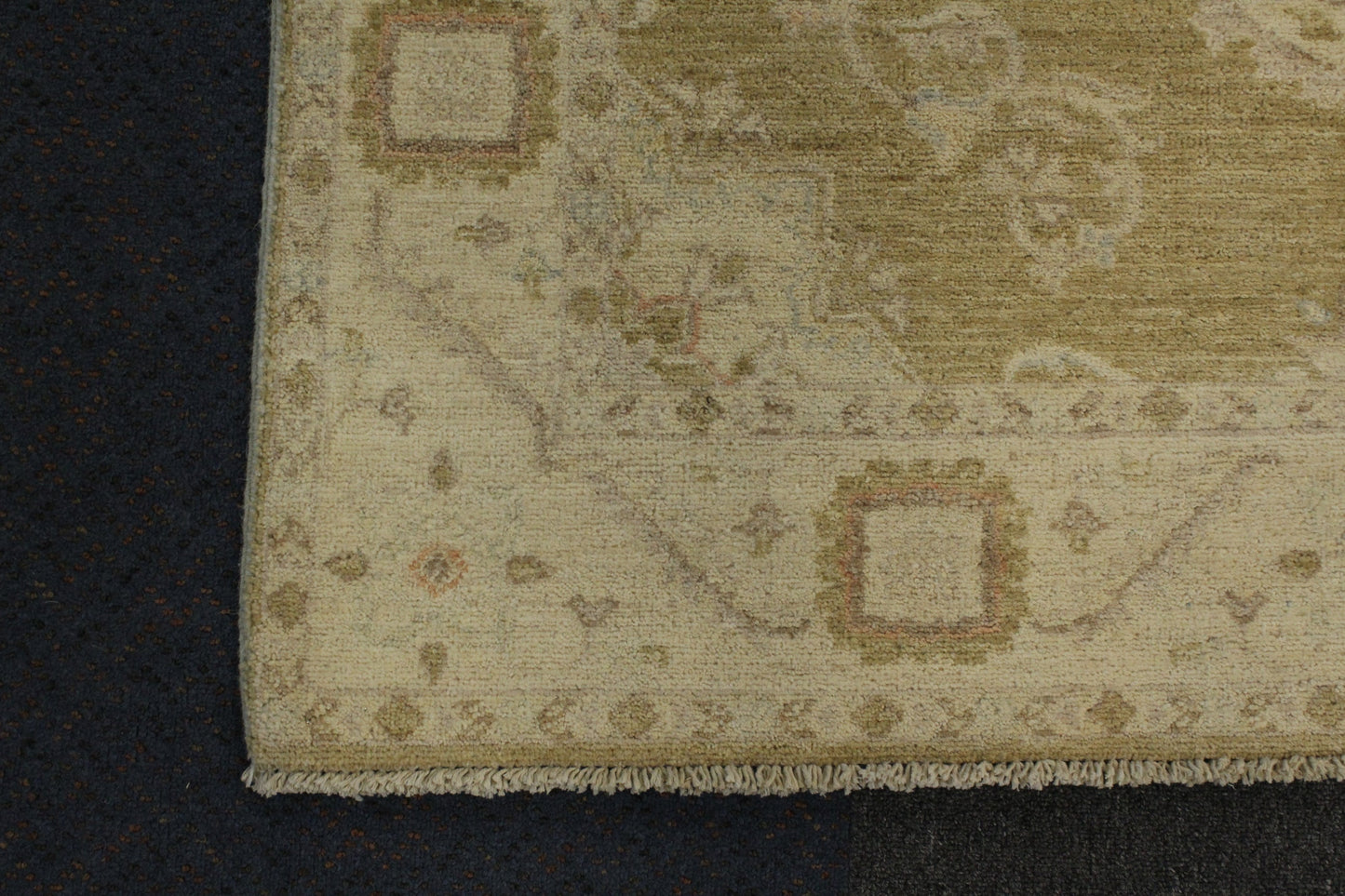 Ziegler Rug - 200 x 123cm