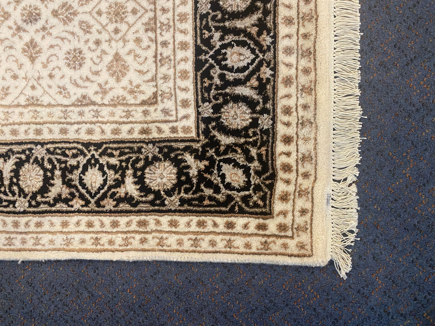 Herati Rug (wool & silk) - 207 x 145cm