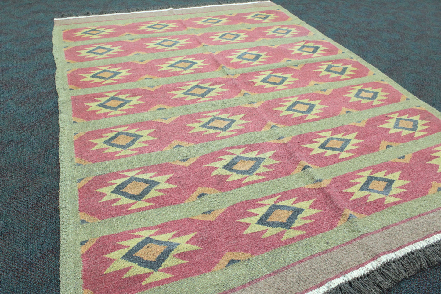 Turkish Kilim - 200 x 144cm