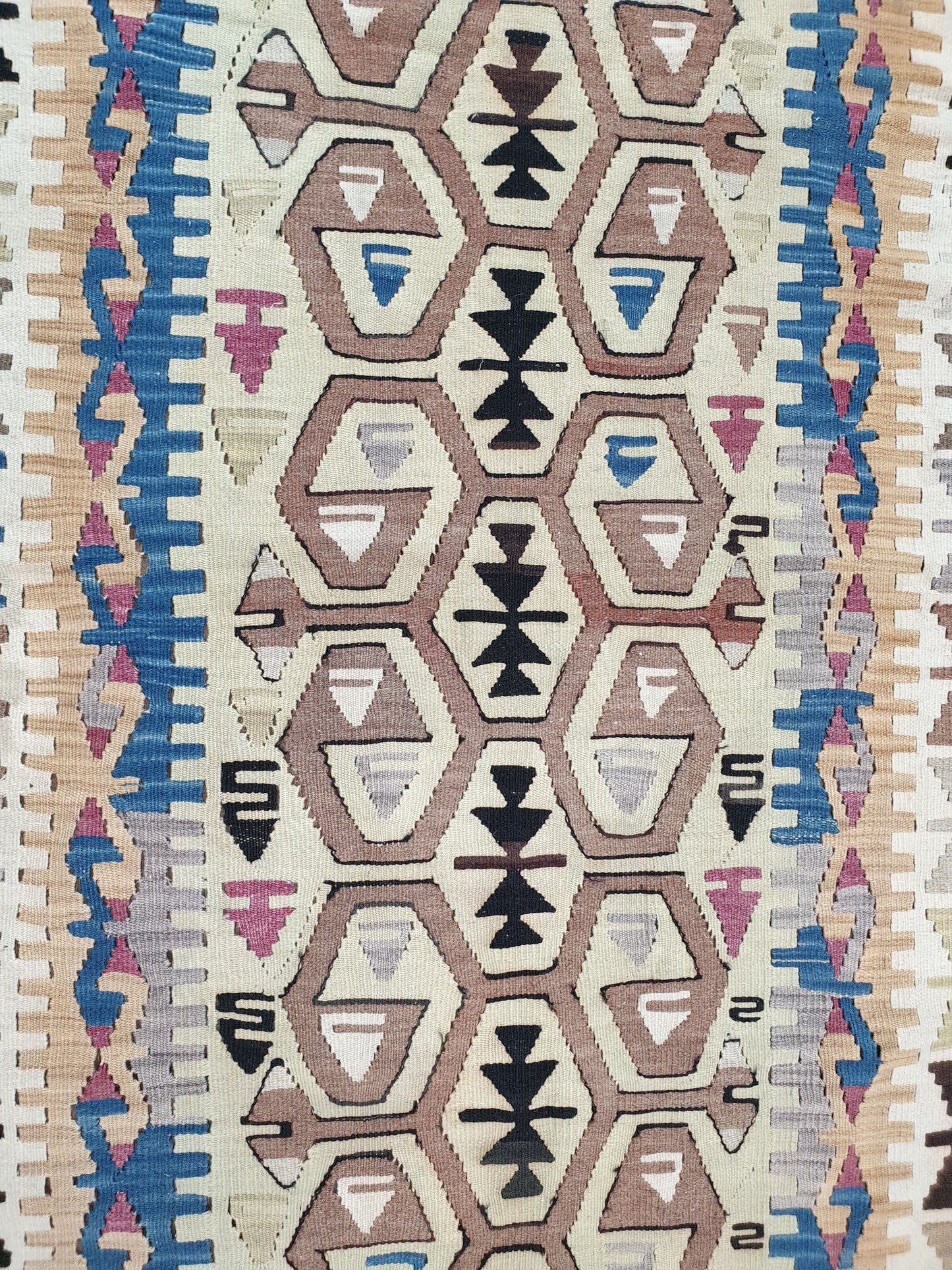 Vintage Turkish Kilim 170cm x 106cm