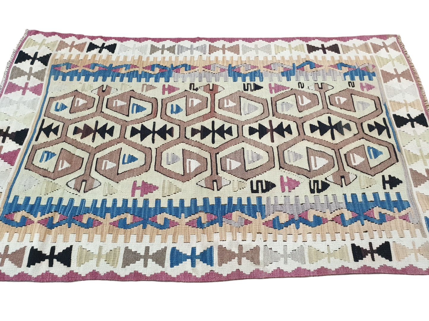 Vintage Turkish Kilim 170cm x 106cm