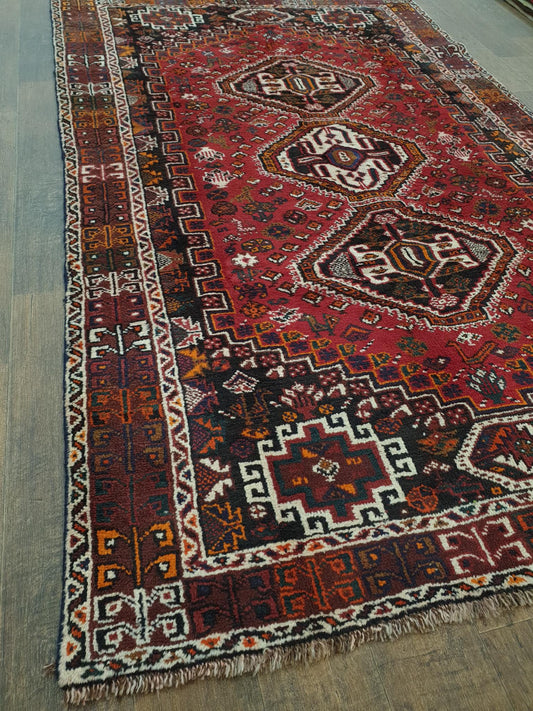 Persian Shiraz Rug 252 x 160cm