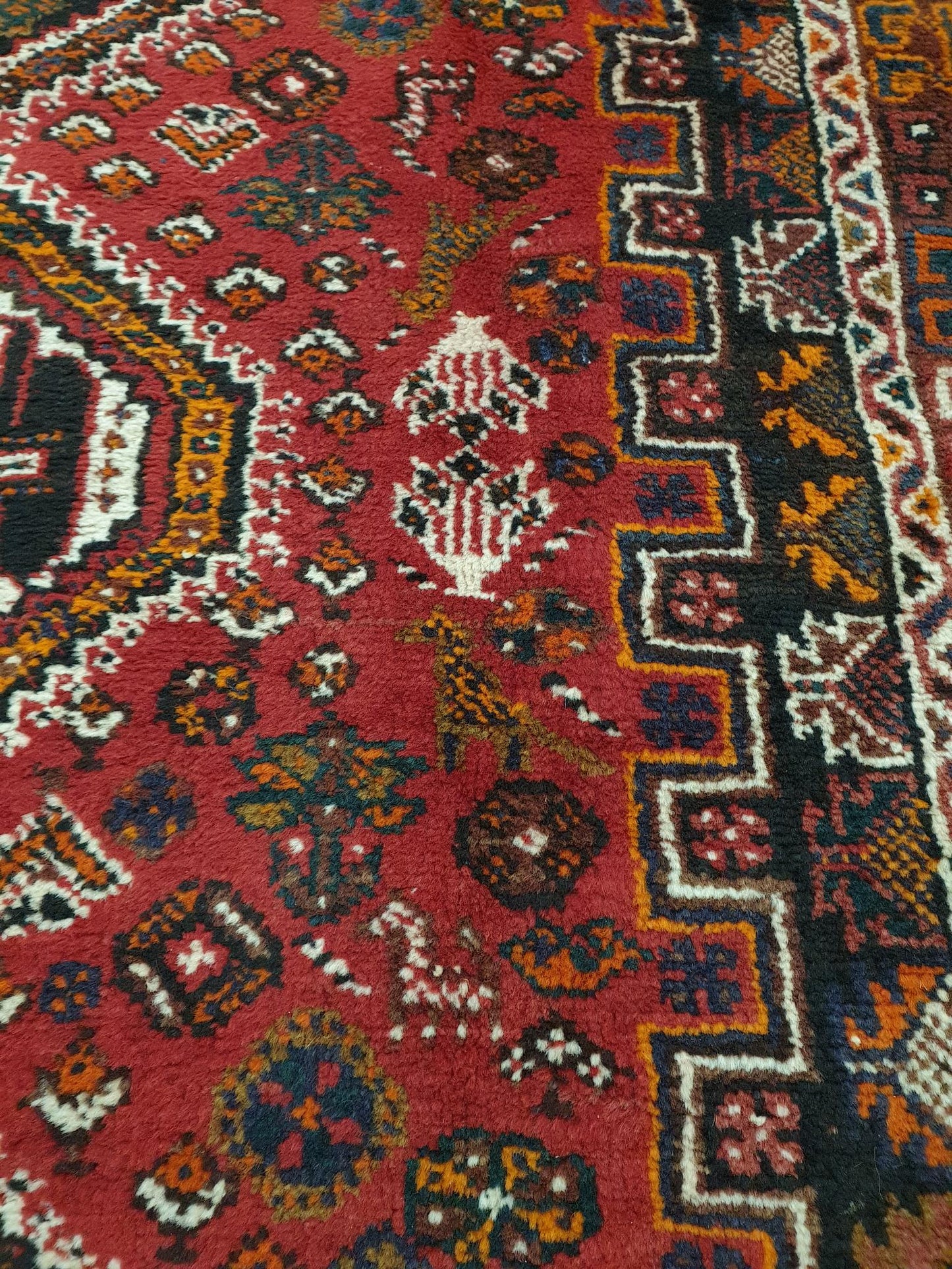 Persian Shiraz Rug 252 x 160cm