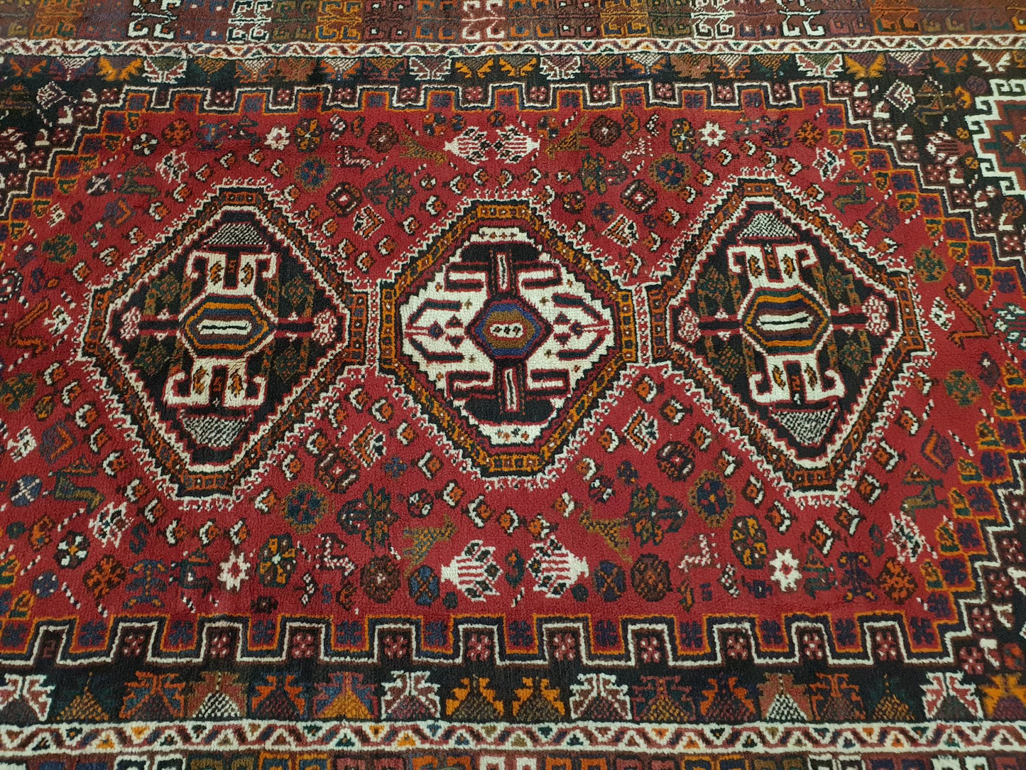 Persian Shiraz Rug 252 x 160cm