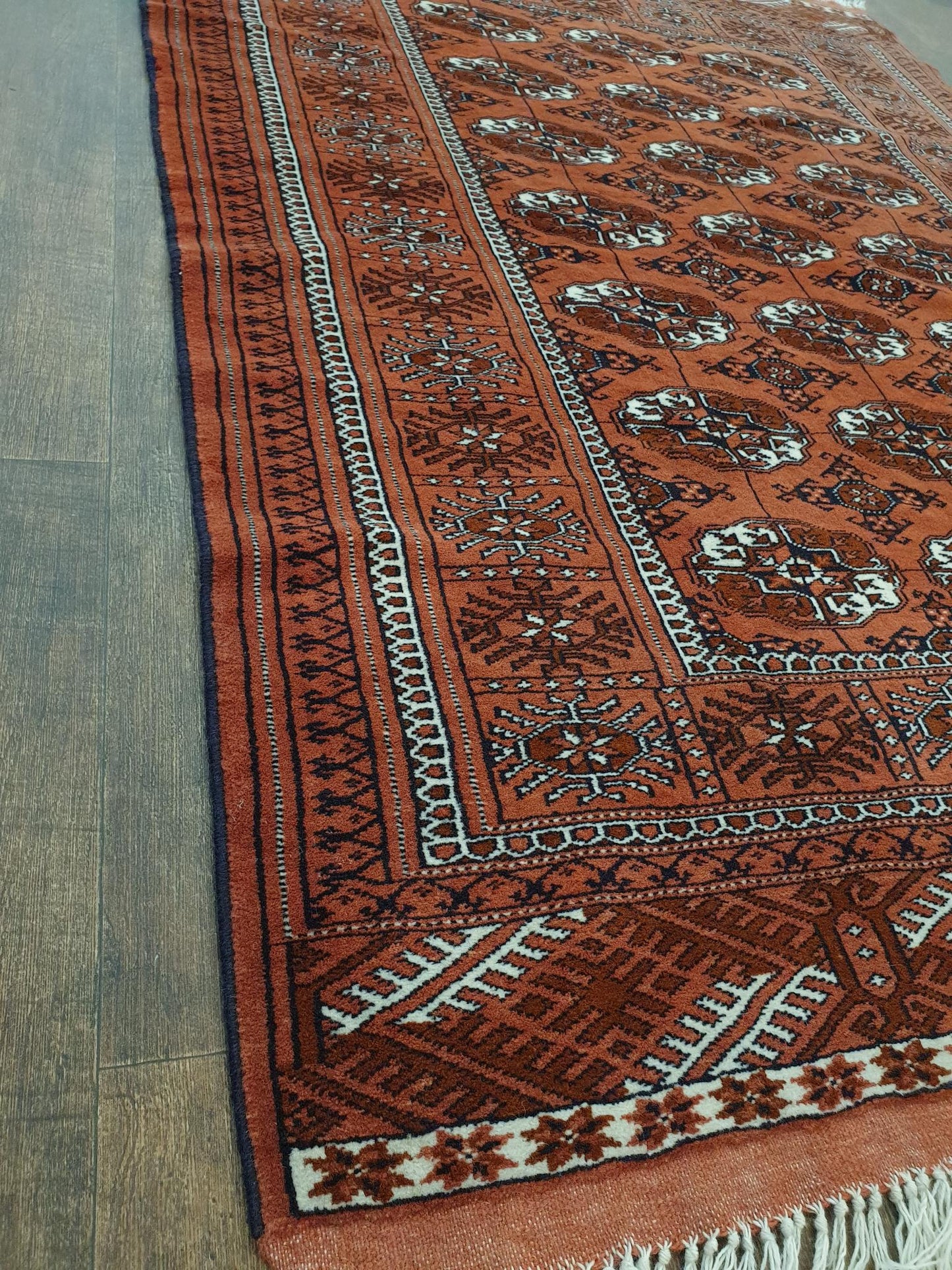 Turkmen Tekke 167 x 125cm