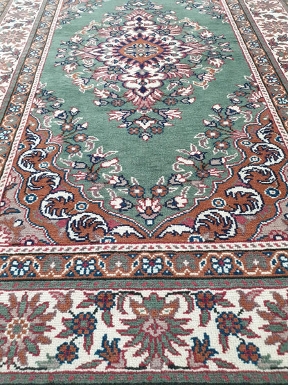Vintage Persian Tabriz (Fine) 137 x 86cm