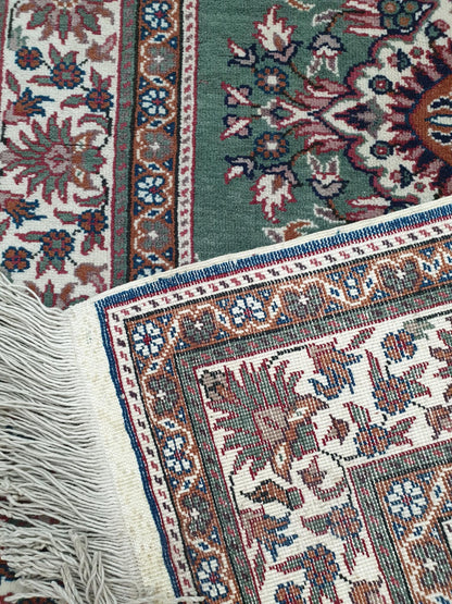 Vintage Persian Tabriz (Fine) 137 x 86cm