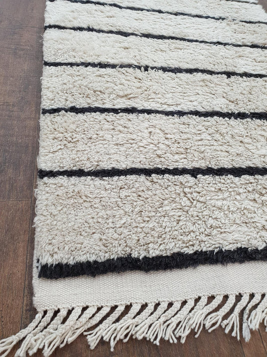 Moroccan design Rug 165 x 90cm