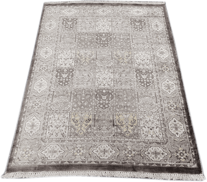 Bakhtiari Rug - 246 x 170cm