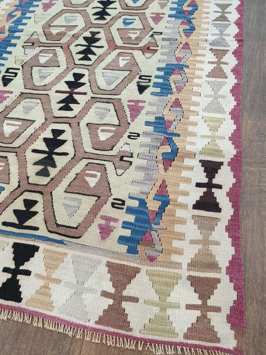Vintage Turkish Kilim 170cm x 106cm