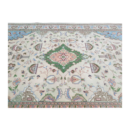 End-border detail of Afghan Karghai wool rug with floral pattern and layered border, 298 x 202 cm