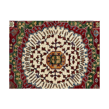 Central medallion detail of Afghan Mamluk wool rug with cream and green accents, 283 x 206 cm