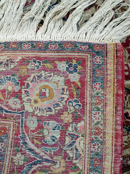 Antique Kashan rug 200 x 130 cm edge detail and fringe