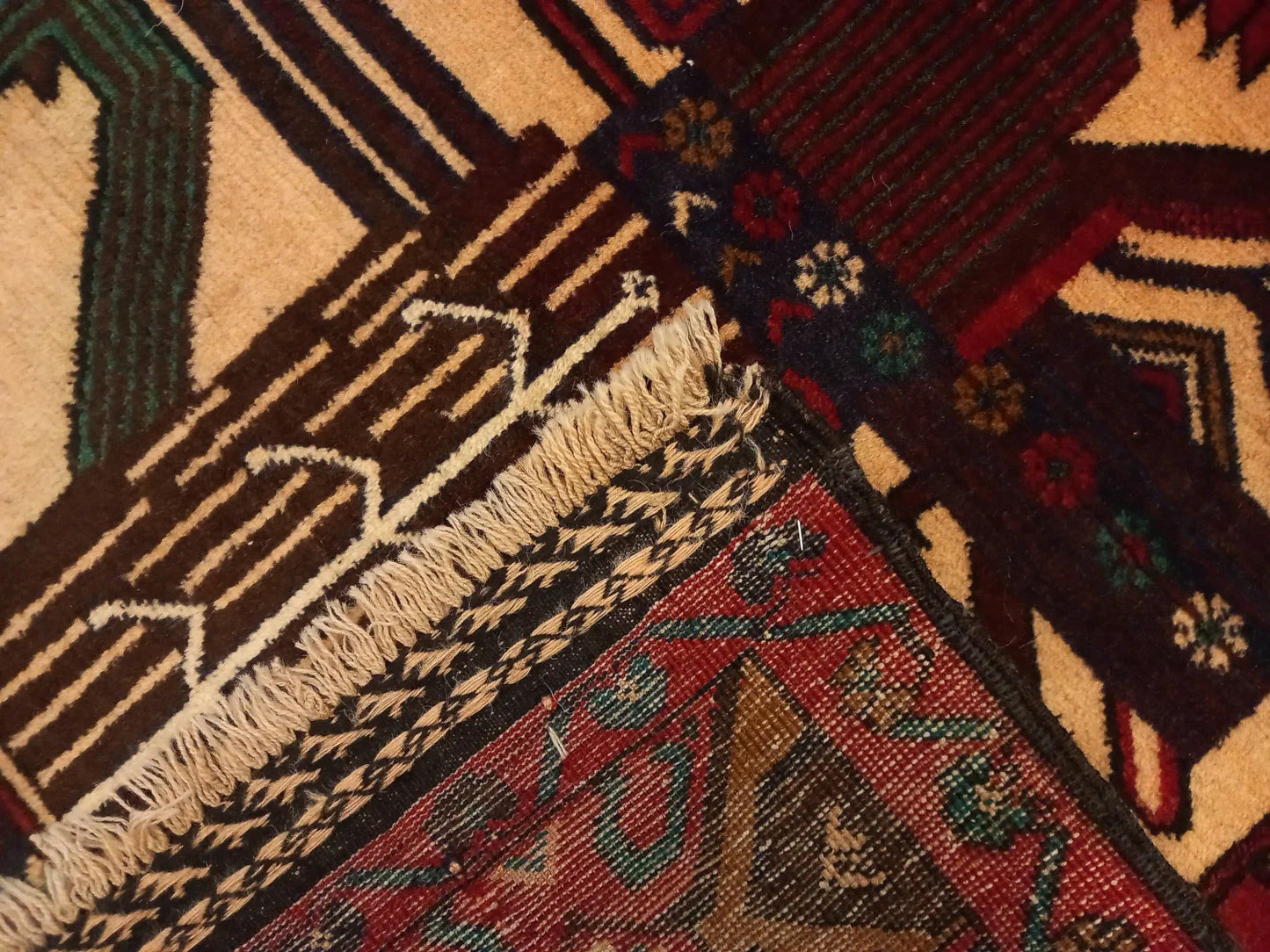 Baluchi rug folded corner detail