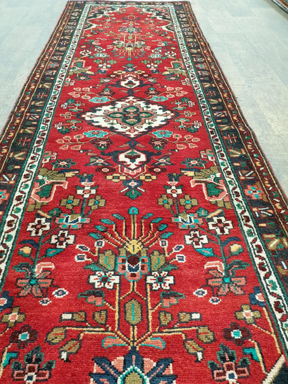 Hamadan runner rug 295 x 86 cm length view showing repeating motifs